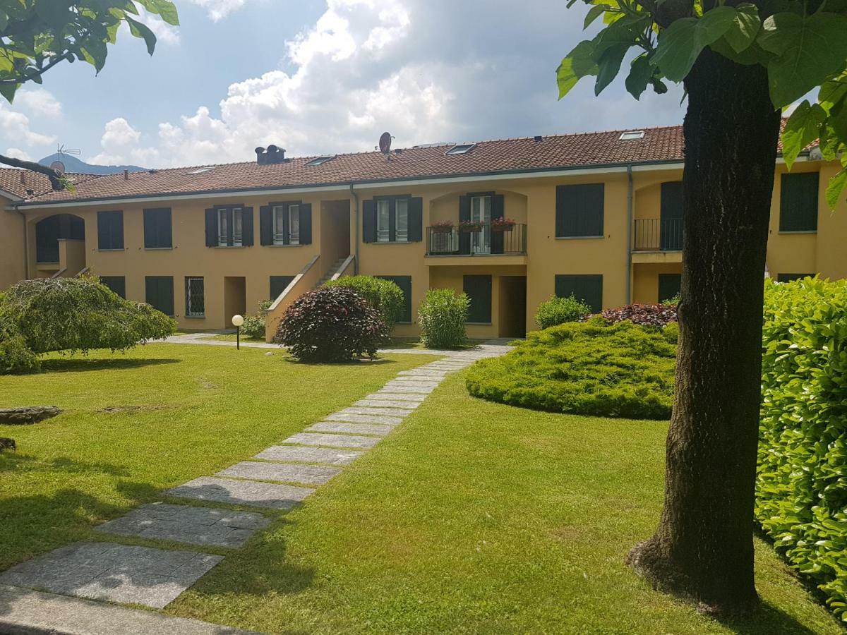 Foresteria Lombarda La Spiaggia Lierna Exterior photo